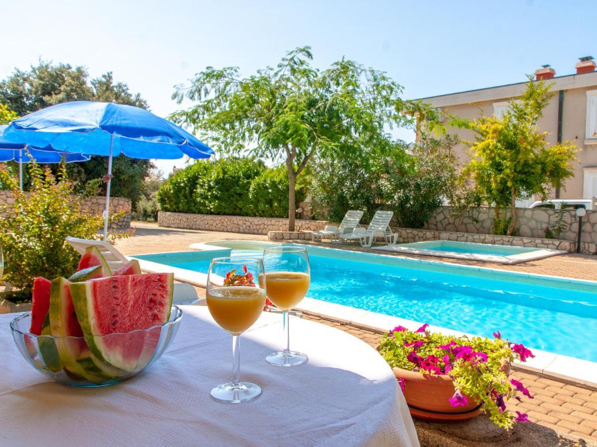 Apartments Villa Ana Мандре Екстер'єр фото